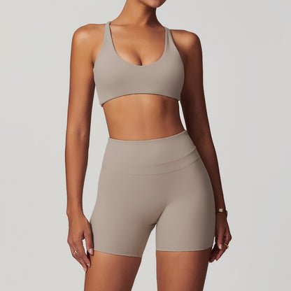 AVERI Twist — Bra & Short Set
