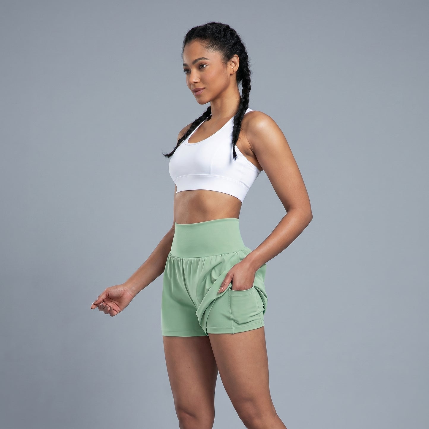 Solvlyn Flow Shorts